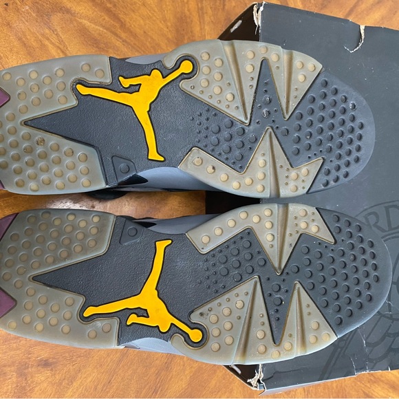 Jordan 6 Retro
Bordeaux - Picture 6 of 6